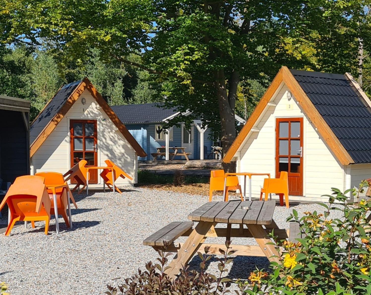 Vakantiepark 'T Urkerbos - Kabouterhuisje Exterior photo